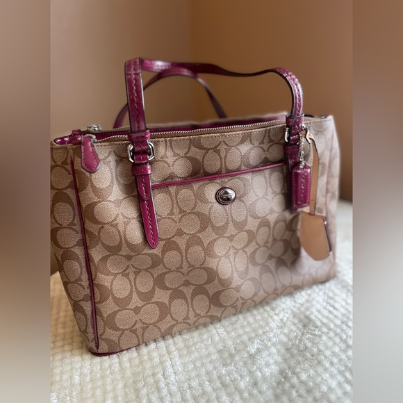 NEW with tags COACH Purse - Picture 9 of 10